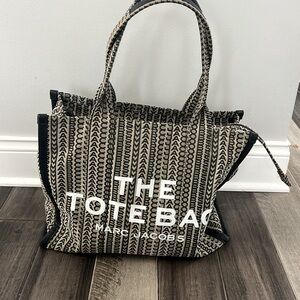 Marc Jacobs Women's The Monogram Large Tote Bag